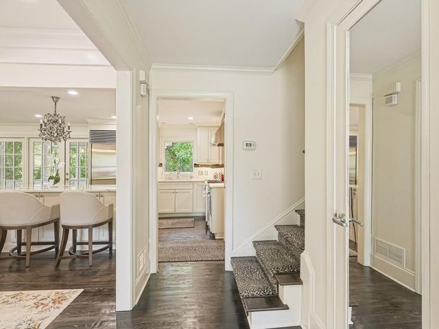 1350 Battleview Drive NW, Atlanta, GA 30327