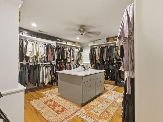 1350 Battleview Drive NW, Atlanta, GA 30327