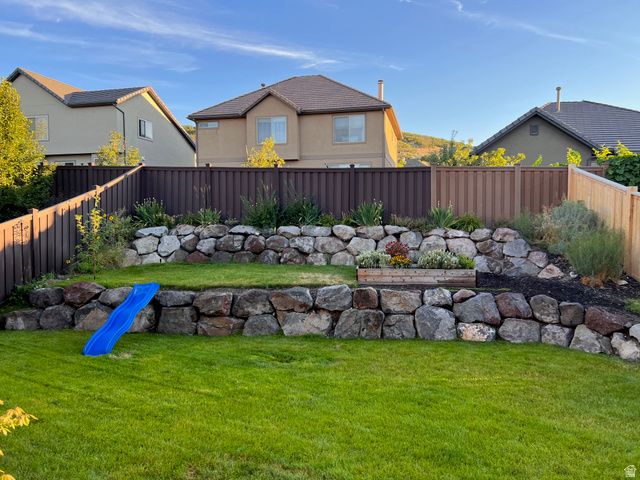 2001 E FIELDING LN, Draper, UT 84020