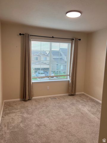 2001 E FIELDING LN, Draper, UT 84020