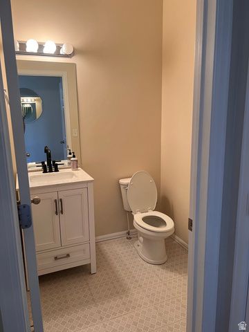 2001 E FIELDING LN, Draper, UT 84020