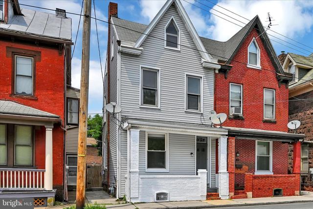 1127 WALNUT ST, Lebanon, PA 17042