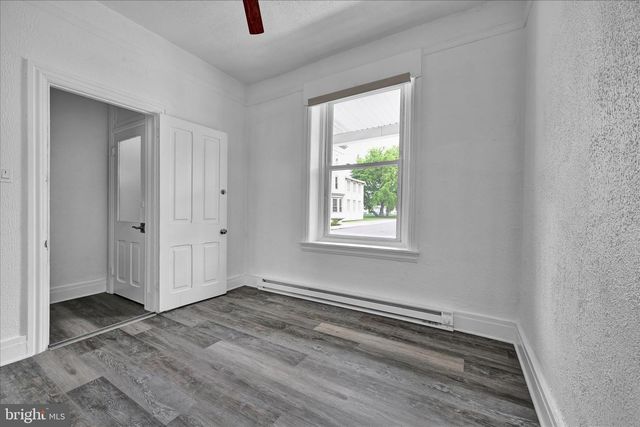 1127 WALNUT ST, Lebanon, PA 17042