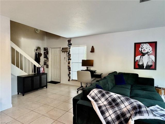 1431 SW Courtyards TER # 115, Cape Coral, FL 33914