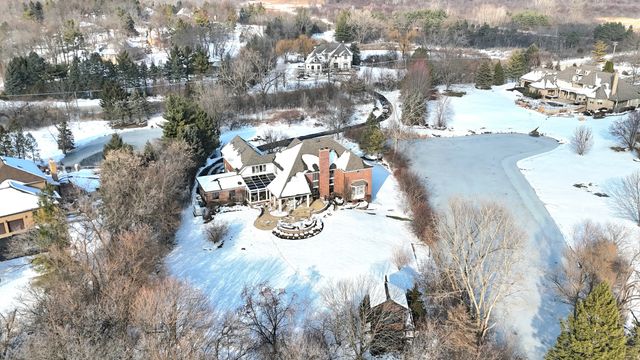 12 E Penny Road, South Barrington, IL 60010