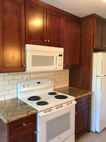 1164 Clinton Street, Redwood City, CA 94061