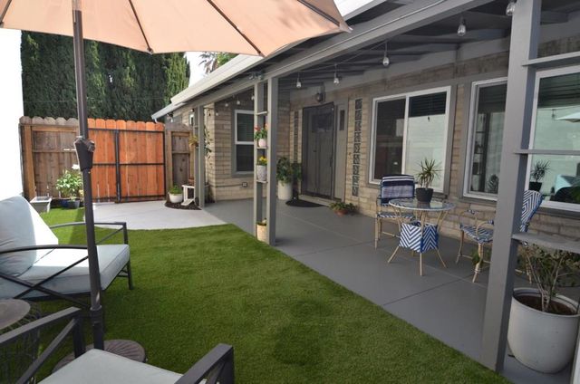1164 Clinton Street, Redwood City, CA 94061