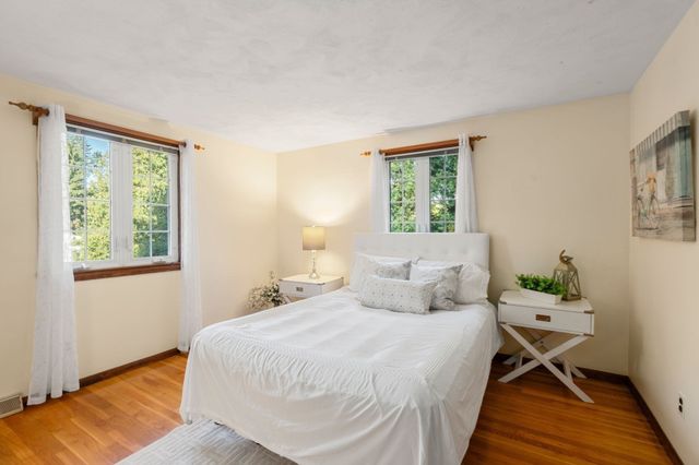 15 Bear Hill Road, Billerica, MA 01821