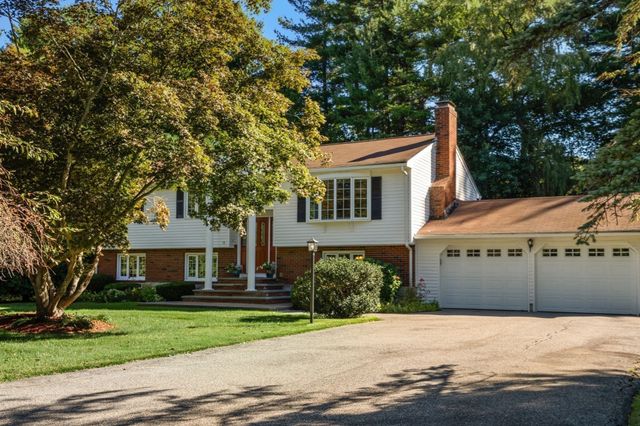 15 Bear Hill Road, Billerica, MA 01821