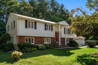 15 Bear Hill Road, Billerica, MA 01821