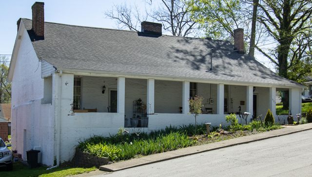 629 Woodland Avenue, Frankfort, KY 40601