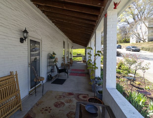 629 Woodland Avenue, Frankfort, KY 40601