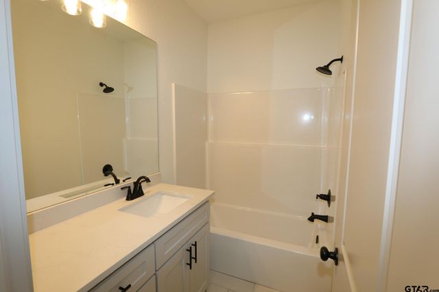 11796 Jayden Lane, Tyler, TX 75703