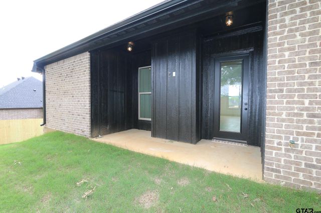 11796 Jayden Lane, Tyler, TX 75703