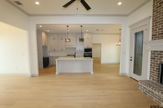 11796 Jayden Lane, Tyler, TX 75703