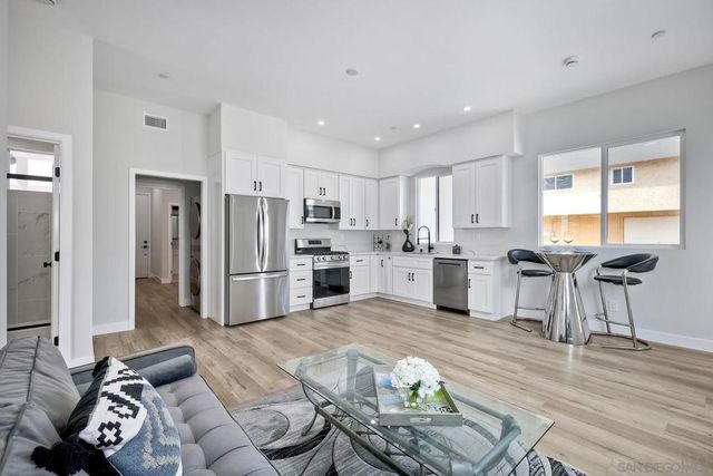 573 Florida St, Imperial Beach, CA 91932