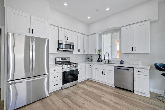 573 Florida St, Imperial Beach, CA 91932