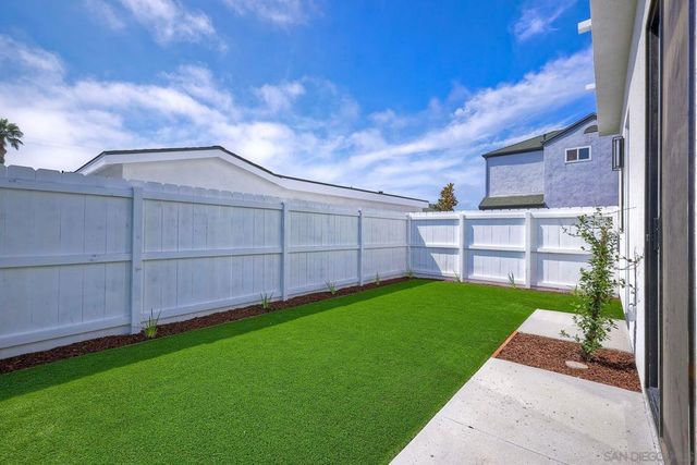 573 Florida St, Imperial Beach, CA 91932