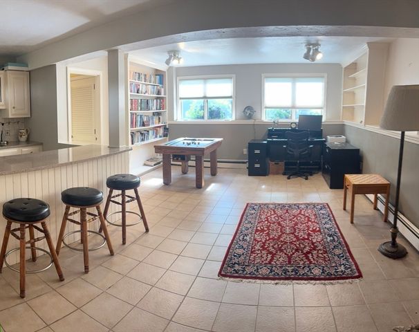 4 Crest Road, Framingham, MA 01702