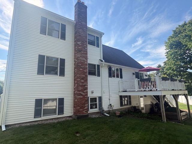 4 Crest Road, Framingham, MA 01702