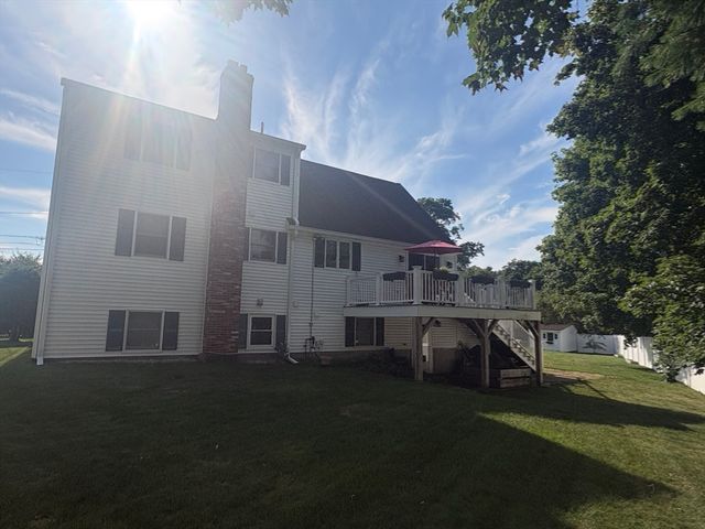 4 Crest Road, Framingham, MA 01702