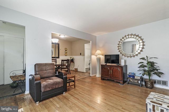 937 BOGGS DR, Dover, DE 19901