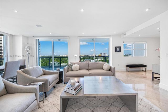 2645 S Bayshore Dr 1802, Miami, FL 33133