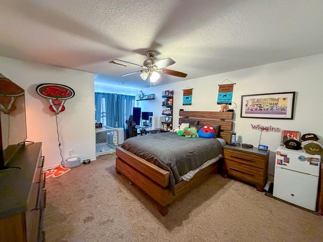 119 Vista Way, Huntsville, TX 77340