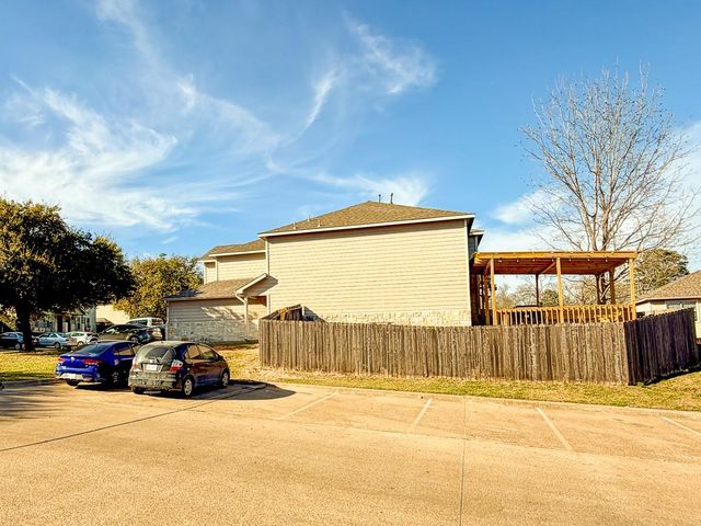 119 Vista Way, Huntsville, TX 77340