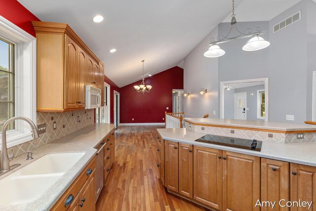8292 N 12th Street, Kalamazoo, MI 49009