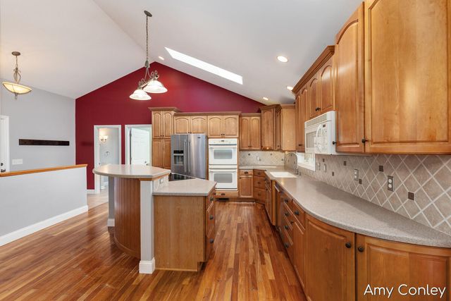 8292 N 12th Street, Kalamazoo, MI 49009