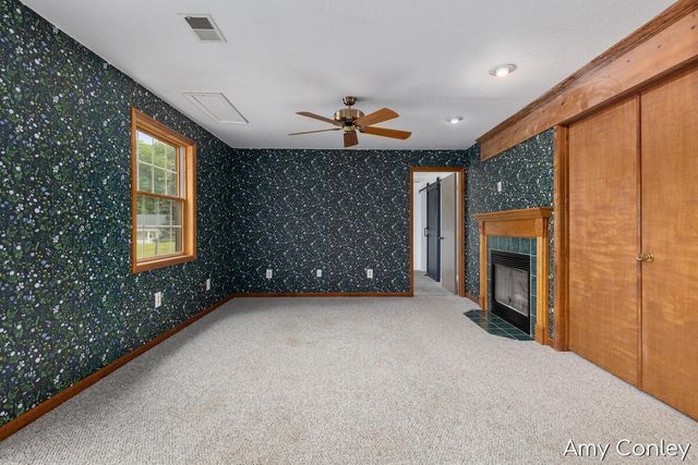 8292 N 12th Street, Kalamazoo, MI 49009