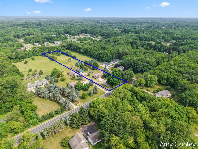 8292 N 12th Street, Kalamazoo, MI 49009