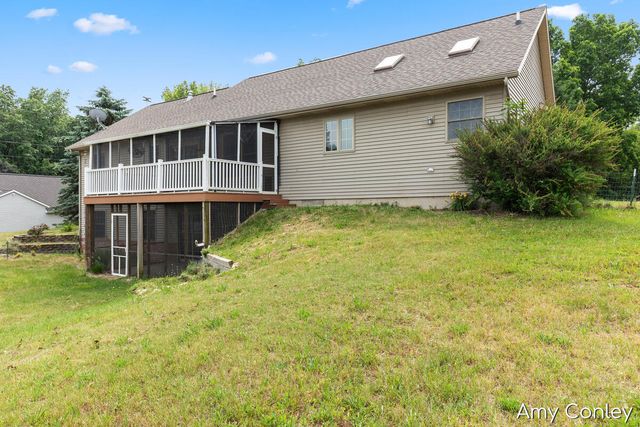 8292 N 12th Street, Kalamazoo, MI 49009