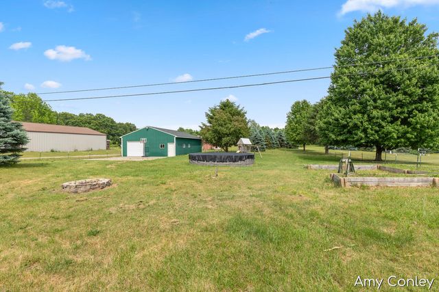 8292 N 12th Street, Kalamazoo, MI 49009