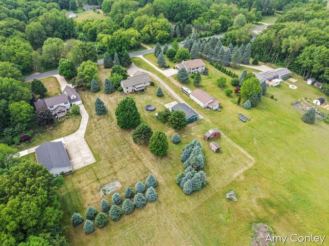 8292 N 12th Street, Kalamazoo, MI 49009