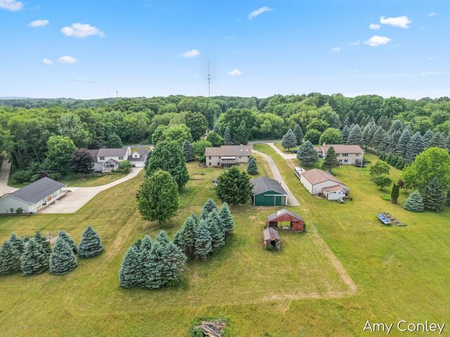 8292 N 12th Street, Kalamazoo, MI 49009
