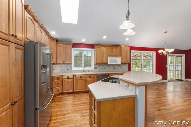 8292 N 12th Street, Kalamazoo, MI 49009