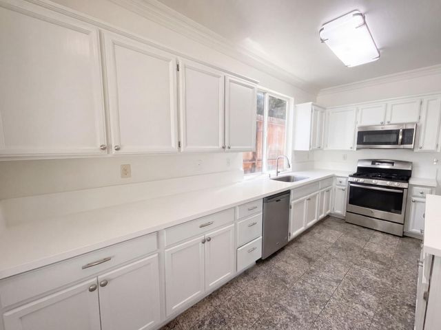 3001 Tourmaline Way, Antelope, CA 95843