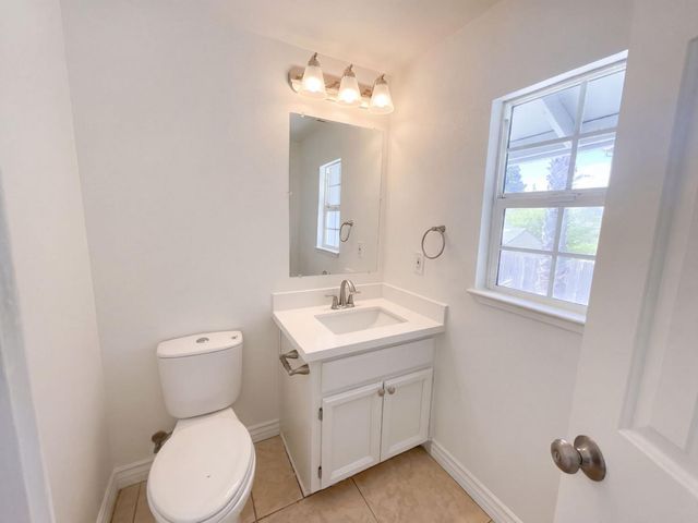 3001 Tourmaline Way, Antelope, CA 95843