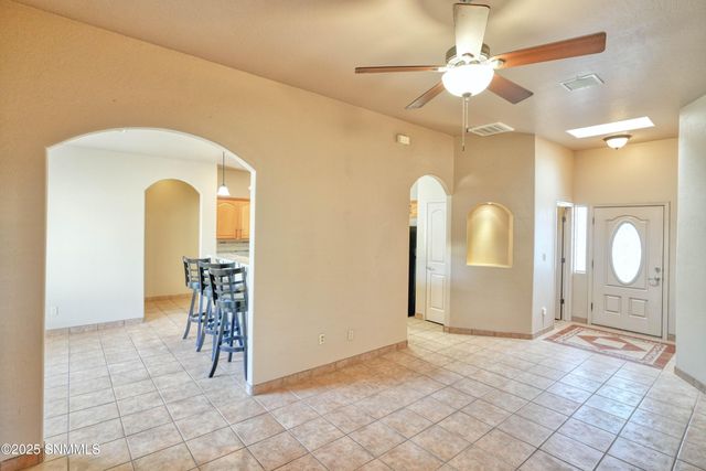 4042 Seneca Drive, Las Cruces, NM 88005