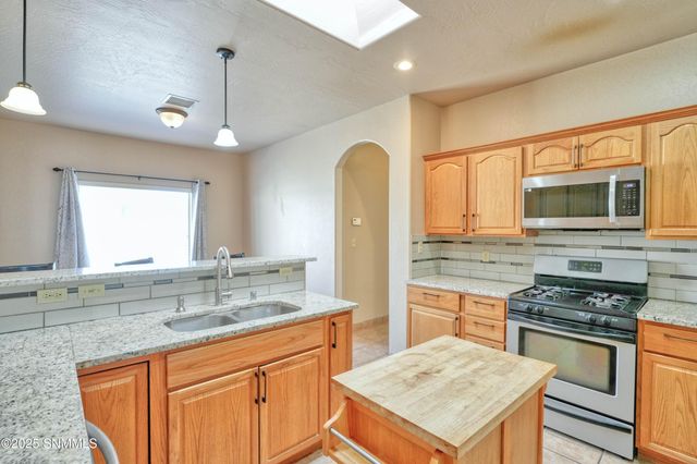 4042 Seneca Drive, Las Cruces, NM 88005