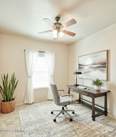 4042 Seneca Drive, Las Cruces, NM 88005