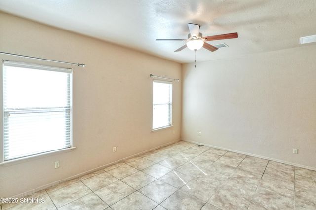 4042 Seneca Drive, Las Cruces, NM 88005