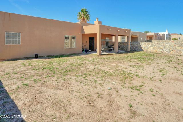 4042 Seneca Drive, Las Cruces, NM 88005