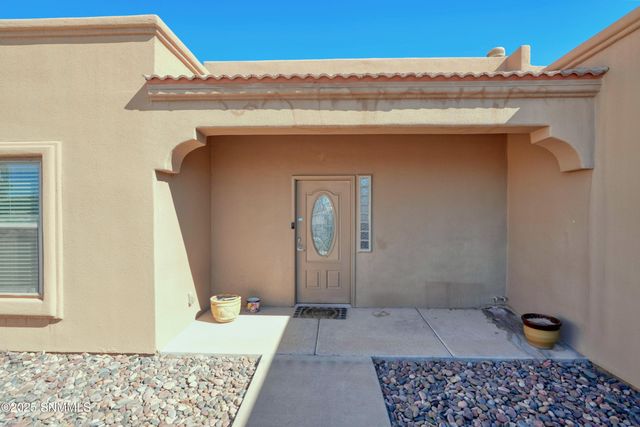 4042 Seneca Drive, Las Cruces, NM 88005