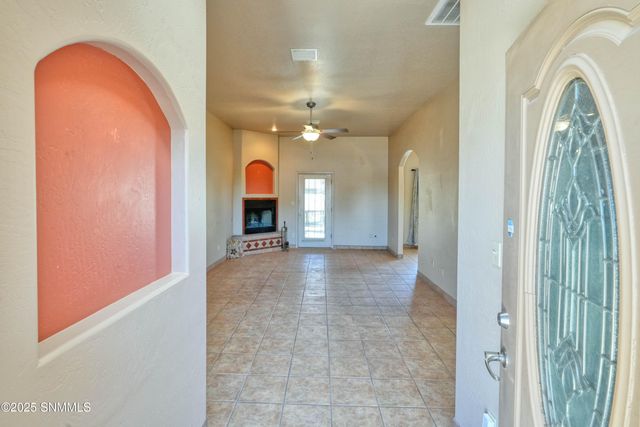 4042 Seneca Drive, Las Cruces, NM 88005