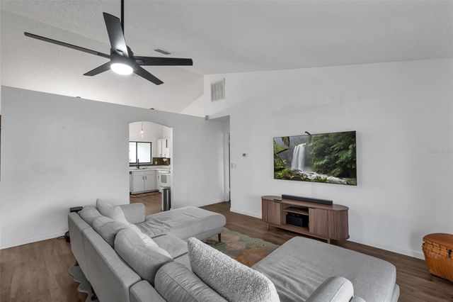 1028 KAREN RIDGE COURT, Kissimmee, FL 34747