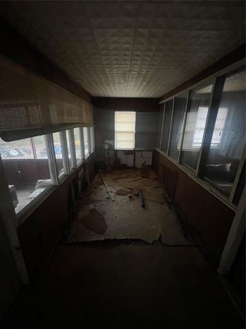 390 Bear Track Trl, Livingston, TX 77351