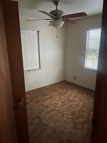 390 Bear Track Trl, Livingston, TX 77351